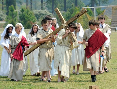 the living stations of the cross